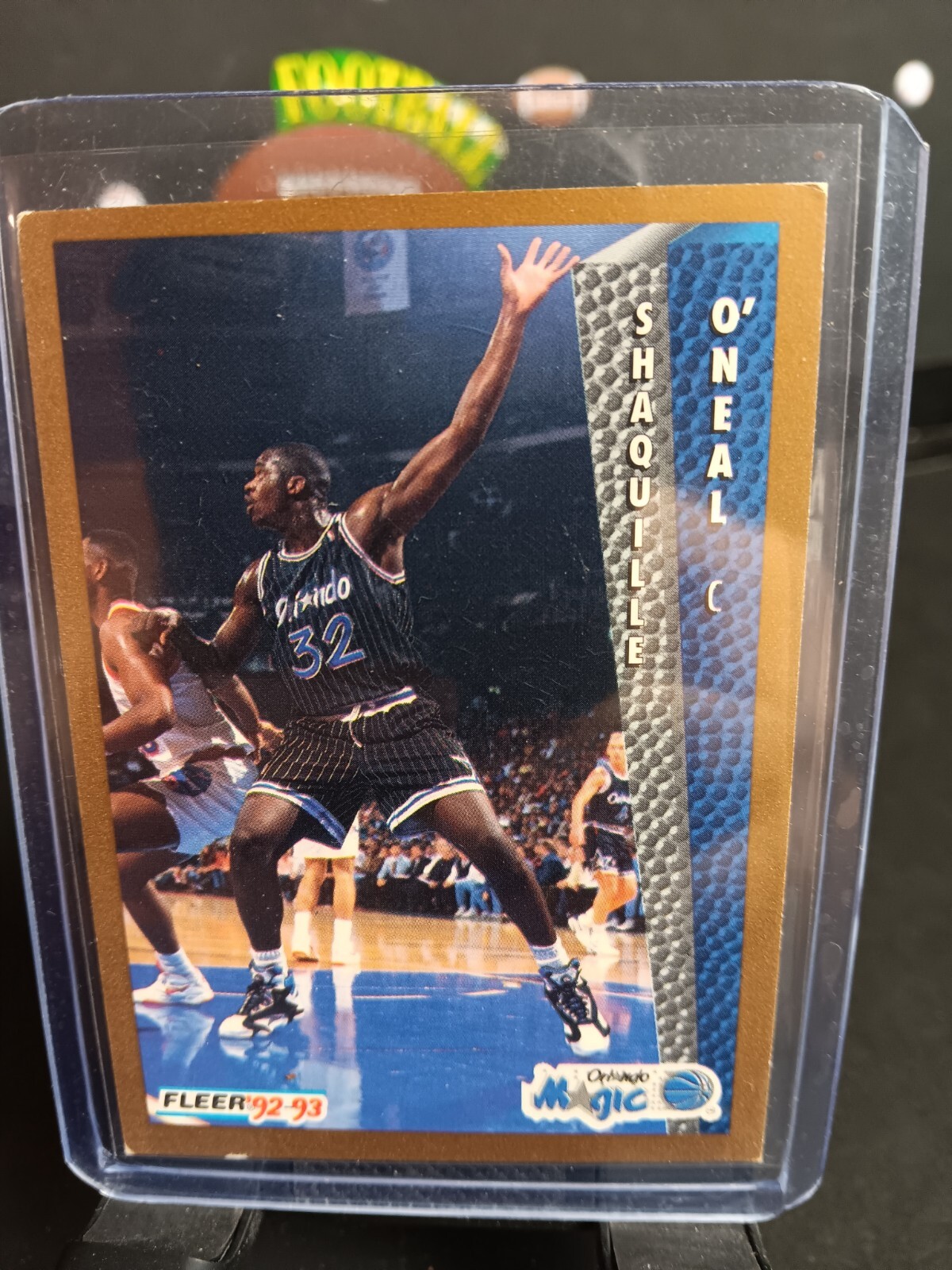 1992-93 Fleer - #401 Shaquille O'Neal (RC)