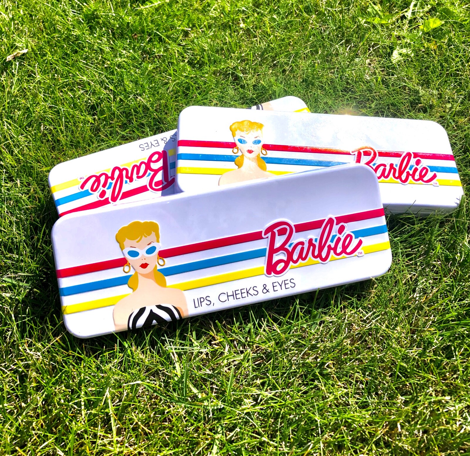 videos de muñequitos de barbie