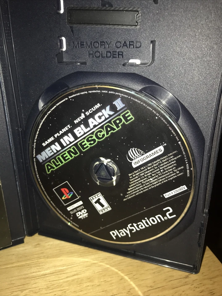 Men in Black II: Alien Escape (Sony PlayStation 2, 2002) Complete - Image 4 of 4
