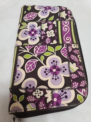 VERA BRADLEY 