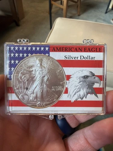 2000 American Silver Eagle 1 Troy Oz .999 Fine Silver Uncirculated