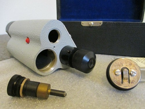 1966 BAUSCH & LOMB SCRATCH DEPTH GAGE MACHINIST #-33-19-14 W/CASE & PAPERS-WORKS - Picture 2 of 12