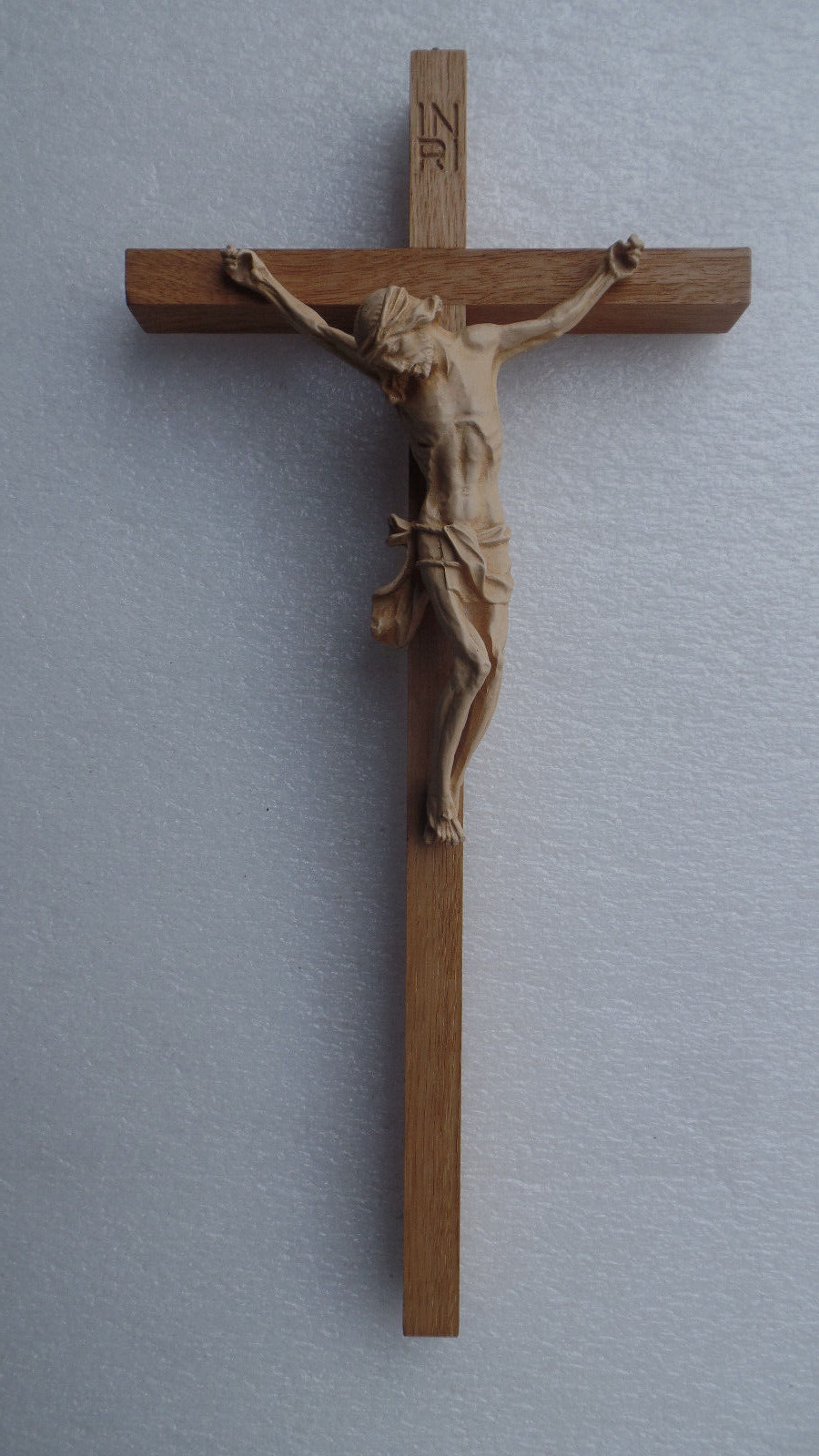 Wandkreuz mit Christus Kreuz Holz 40 cm hell Zimmerkreuz Holzkreuz Nr. 45/40