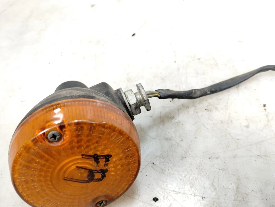 2001 01 Kawasaki KE100 KE100B Front Right Turn Signal Indicator Light - Image 3 of 4