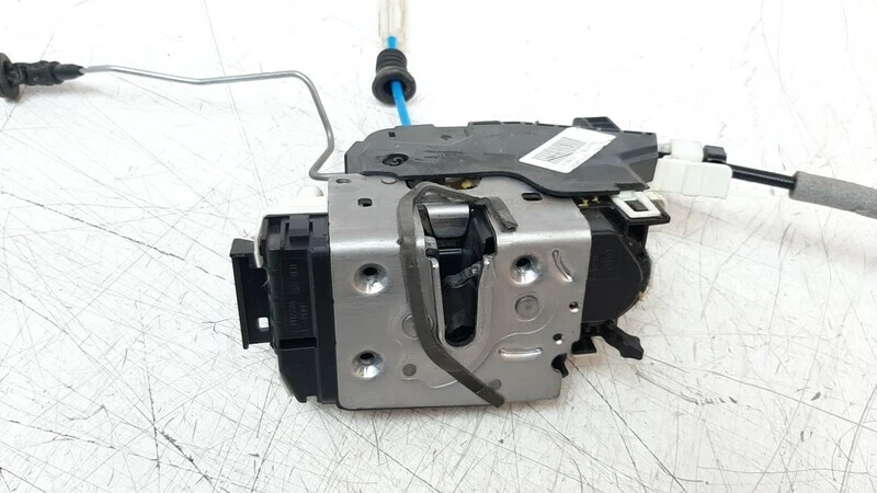 2047303535 rear door lock lh for MERCEDES-BENZ CLASE GLA 200 CDI 