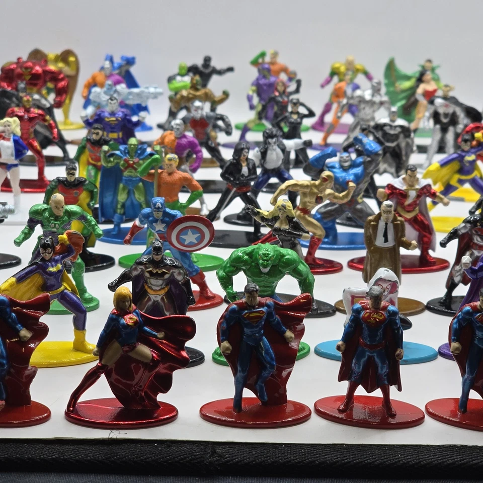 Jada Toys TM & DC-Comics/ Marvel Nano Metalfigs DieCast Metal Lot Of 80+ Figures - Image 3 of 4