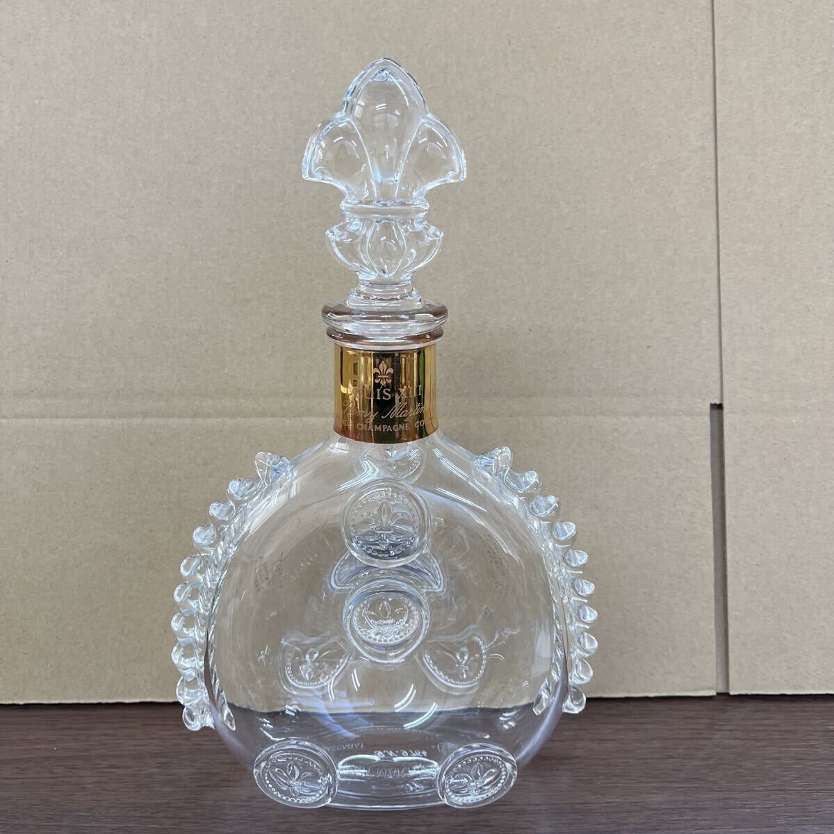 Decanter Louis XIII Empty Wine Bottle, 1920s Style Cognac or Whisky, Sealed Glass Wine Bottle with Lid, 750ml Ice Sculpture