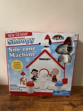 Cra-Z-Art The Original Snoopy Sno-Cone Machine Peanuts New Design Shaved Ice NIB