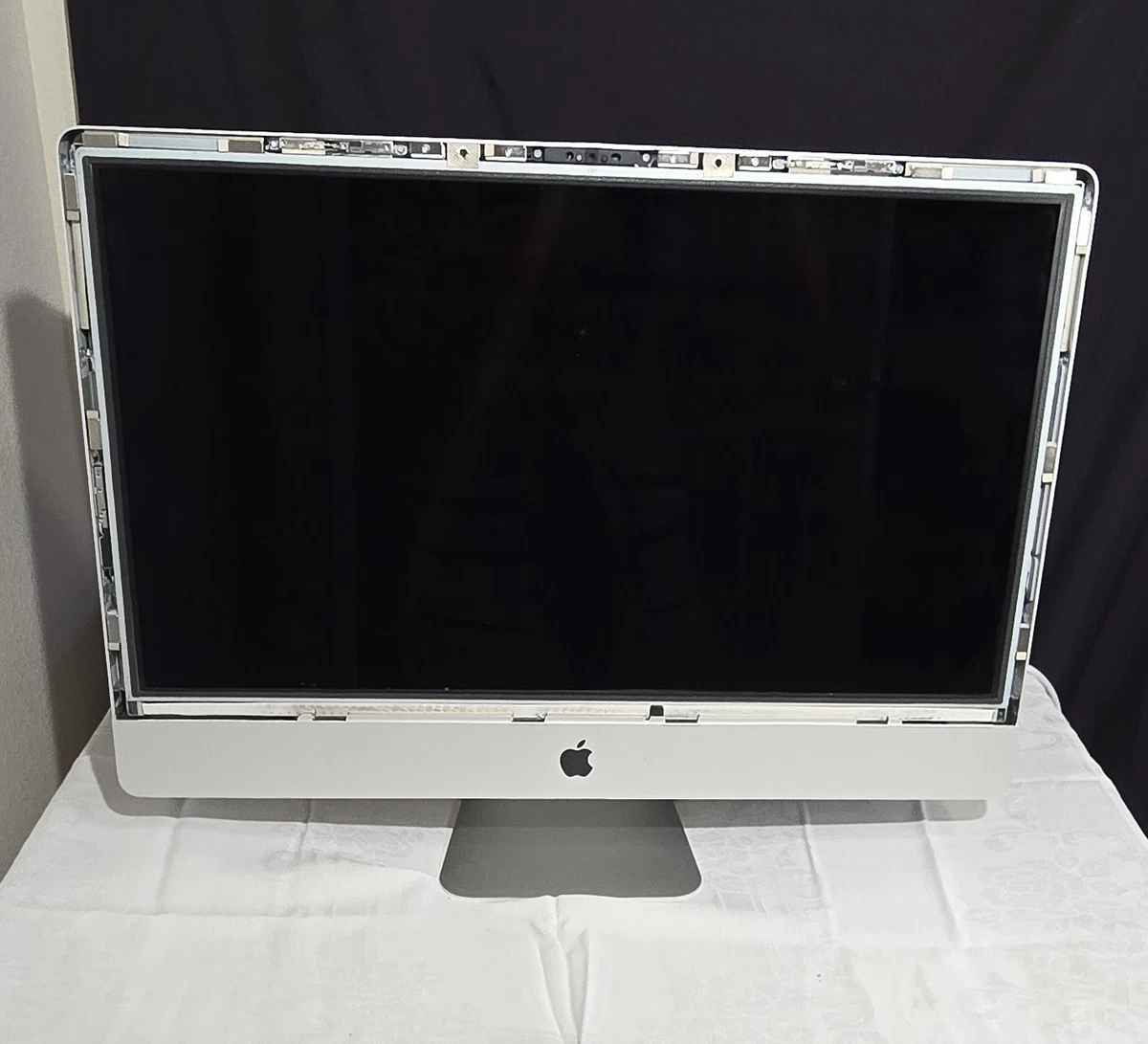 Apple iMac 1 TB 2011 Released Apple Desktops & All-In-One