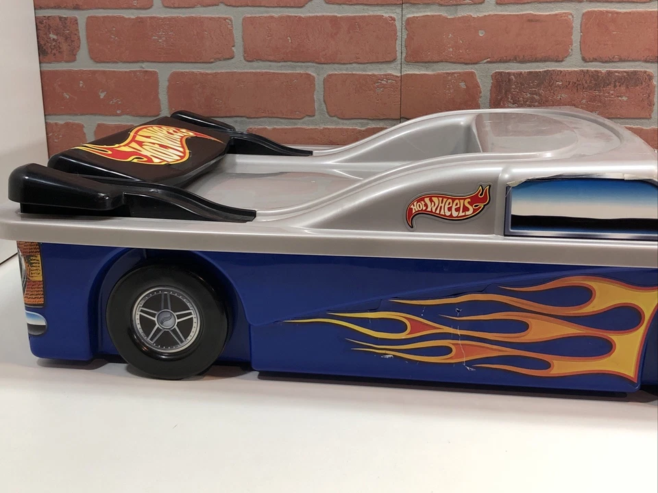 Mattel Hot Wheels Hide Away Car Toy Box Chest Under Bed Storage 29"x19"x8" - Image 2 of 4