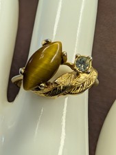 Vintage Ladies Ring 18k Gold HGE Tiger's Eye With Leaf Accents Size 5.75