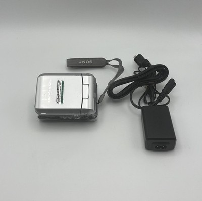 Sony NTSC MiniDV Handycam Camcorder - Video Transfer - Silver (DCR