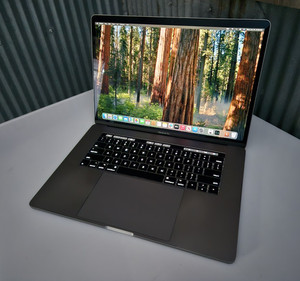 2017 MacBook Pro 16in | eBay
