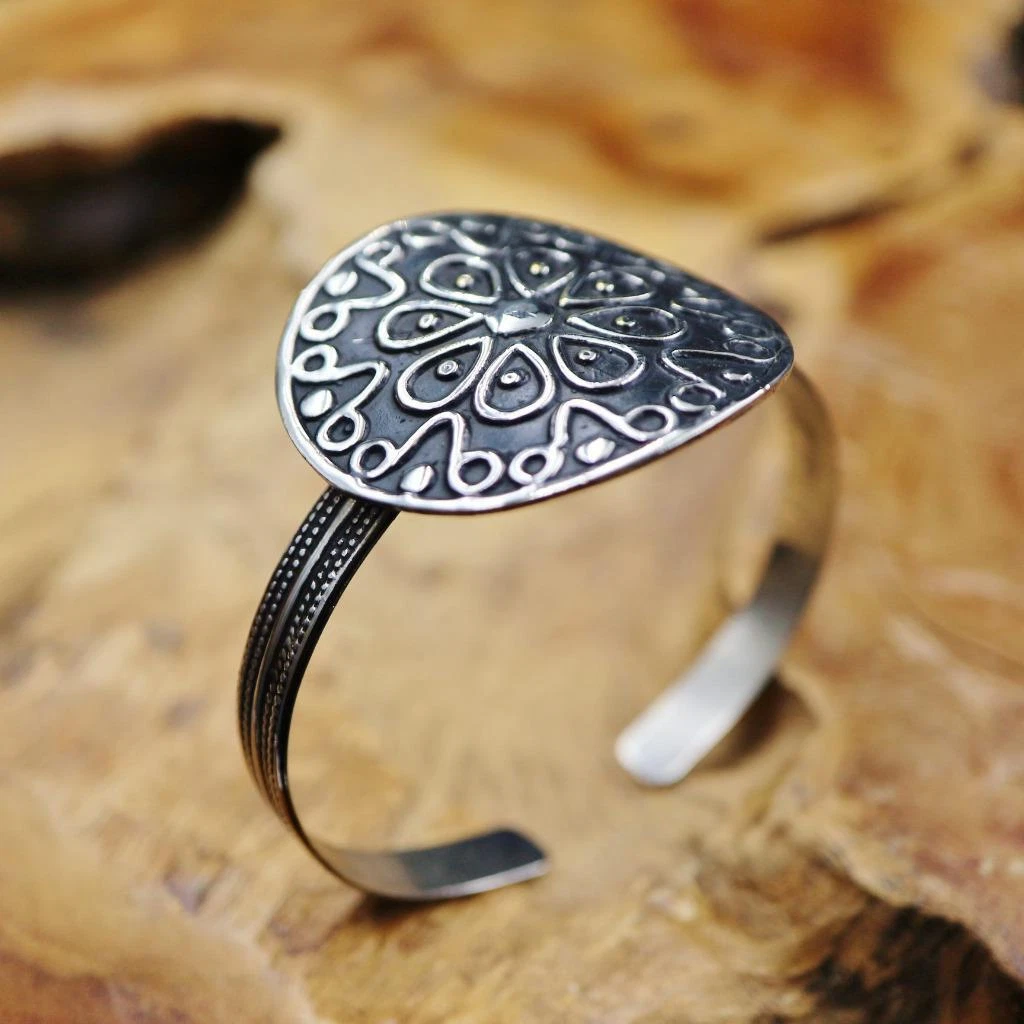 Arabic cuff hotsell bracelet