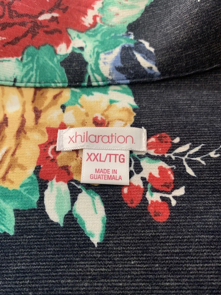 Xhilaration 花卉轰炸机夹克,波西米亚,复古,尺寸 XXL,海军蓝带花卉 — 第 4/4 张图片