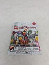 LEGO Minifigures Series 6 8827 New Sealed Blind Bag - FREE SHIP
