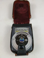 Gossen Luna-Pro F Ambient Light Meter Handheld For Film Cameras Vintage Untested
