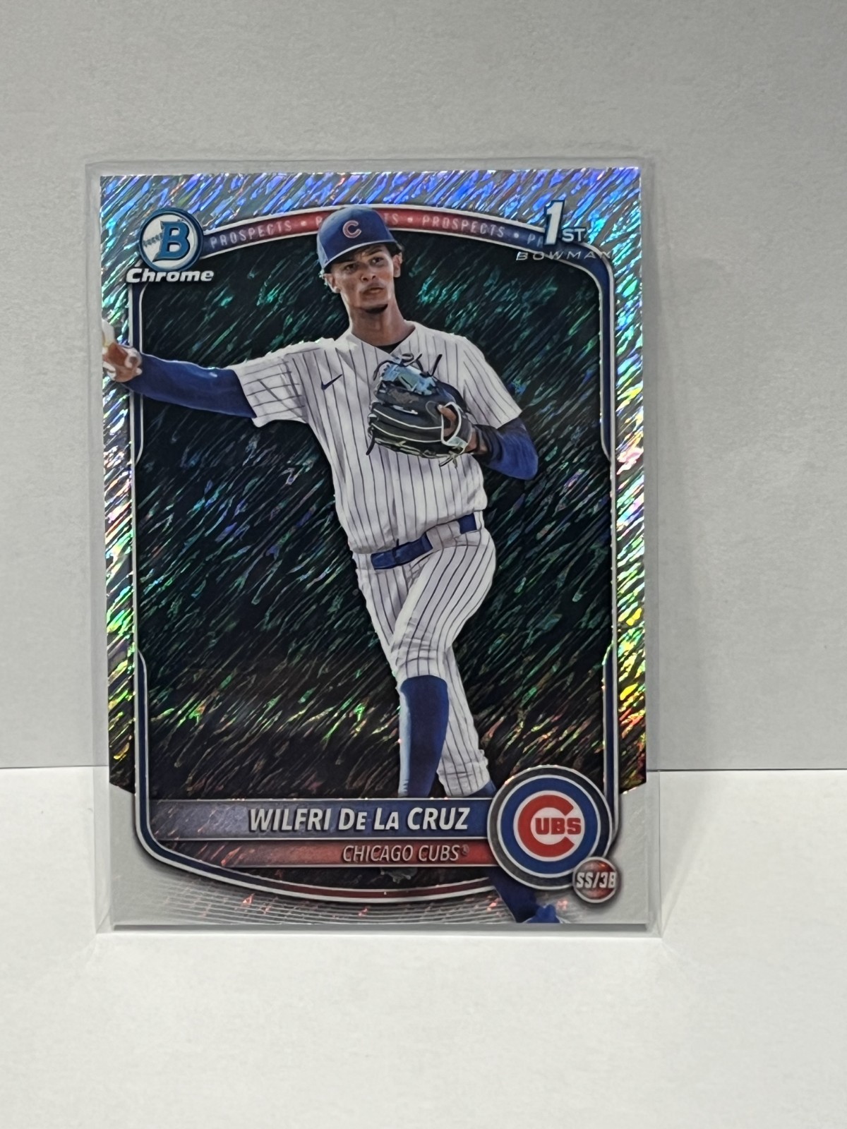 2025 Bowman Chrome - Prospects Wilfri De La Cruz #BCP-209 Shimmer Refractor (RC)