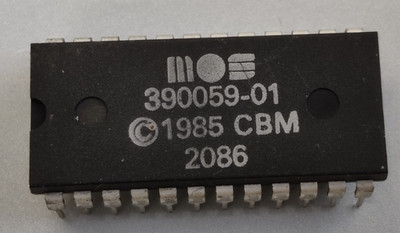 MOS 390059-01 - Commodore C64 System ROM - 1985 CBM - guter optischer Zustand