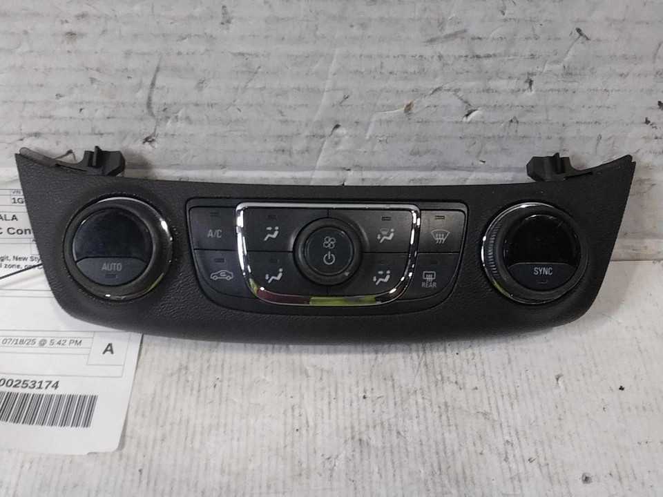 Interruptor selector de aire acondicionado usado se adapta a: Chevrolet Impala 2015 con temperatura automática Foto 2 de 4