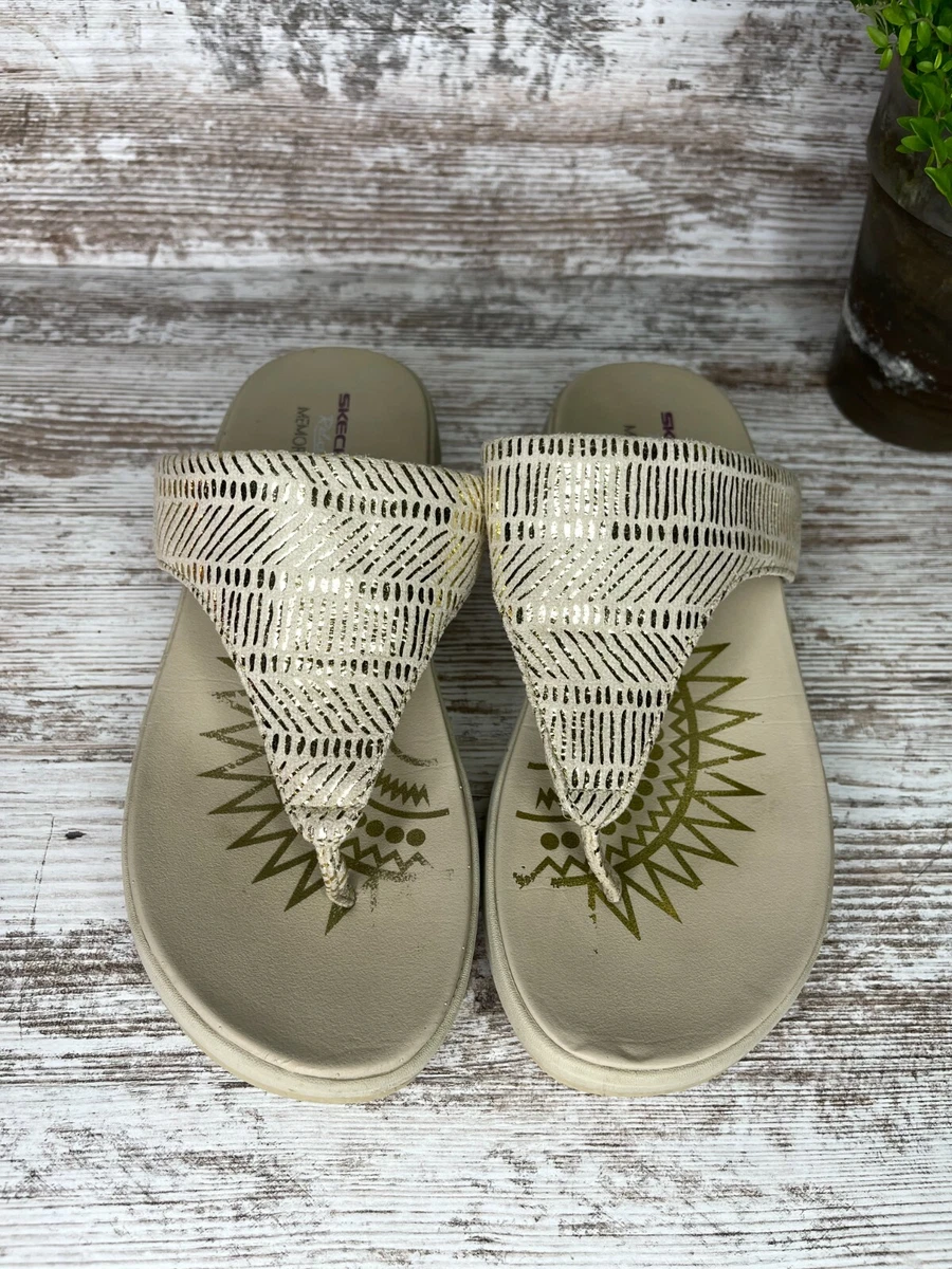 Skechers printed hooded thong sandals retrogrades new arrivals