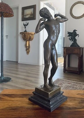 MARKENLOS Statua in bronzo nudo maschile Adone uomo scultura atleta figura stile antico bronzo