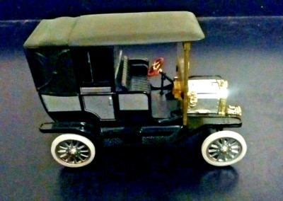 Ford 1911 Collectible Model Town Car- Numbered-Ford Motor Co Trademark-3 in by 4