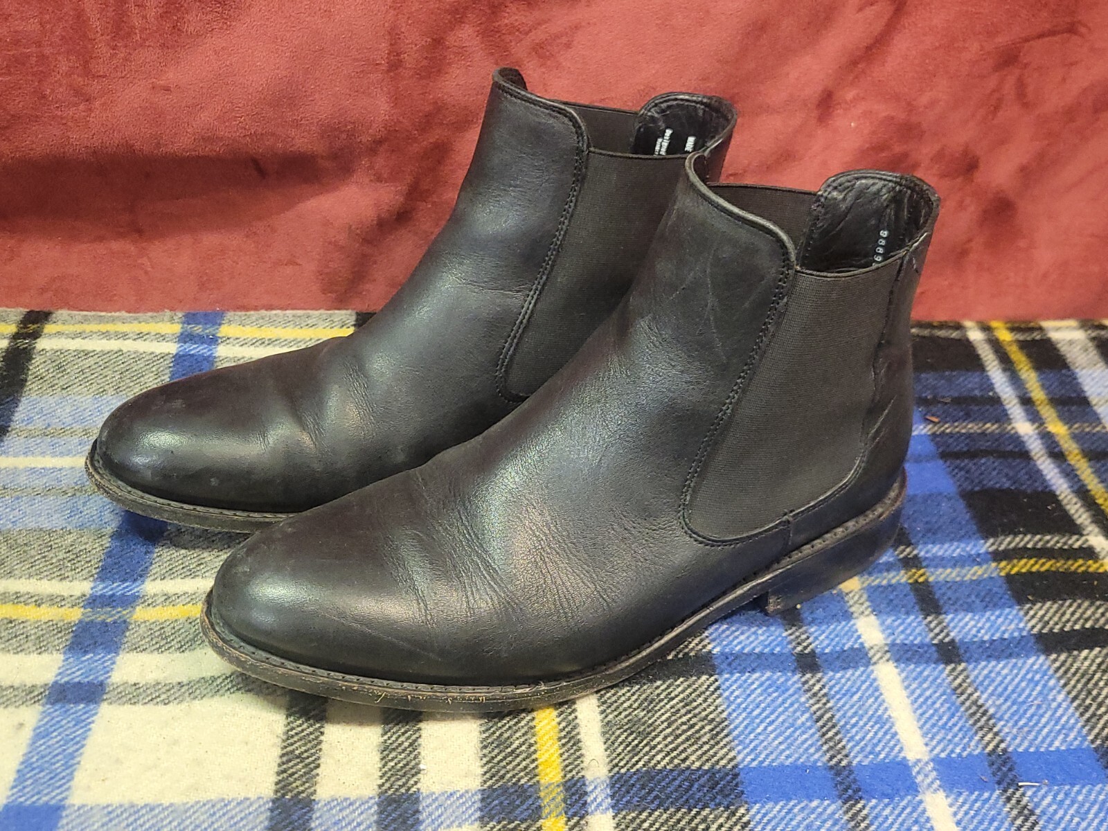 Men's Black Leather Pull-On Everyday Boots Size 9