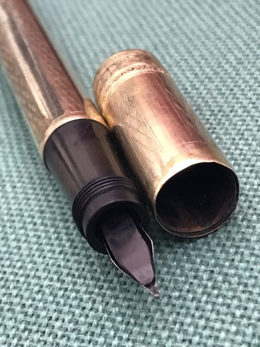 Fountain Pen Iceal 18kr, Stilografica Rientrante Mancante Di Clip, Incisioni Oro - Foto 9 di 22