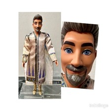 Disney Wish 12  King Magnifico Doll Figure 