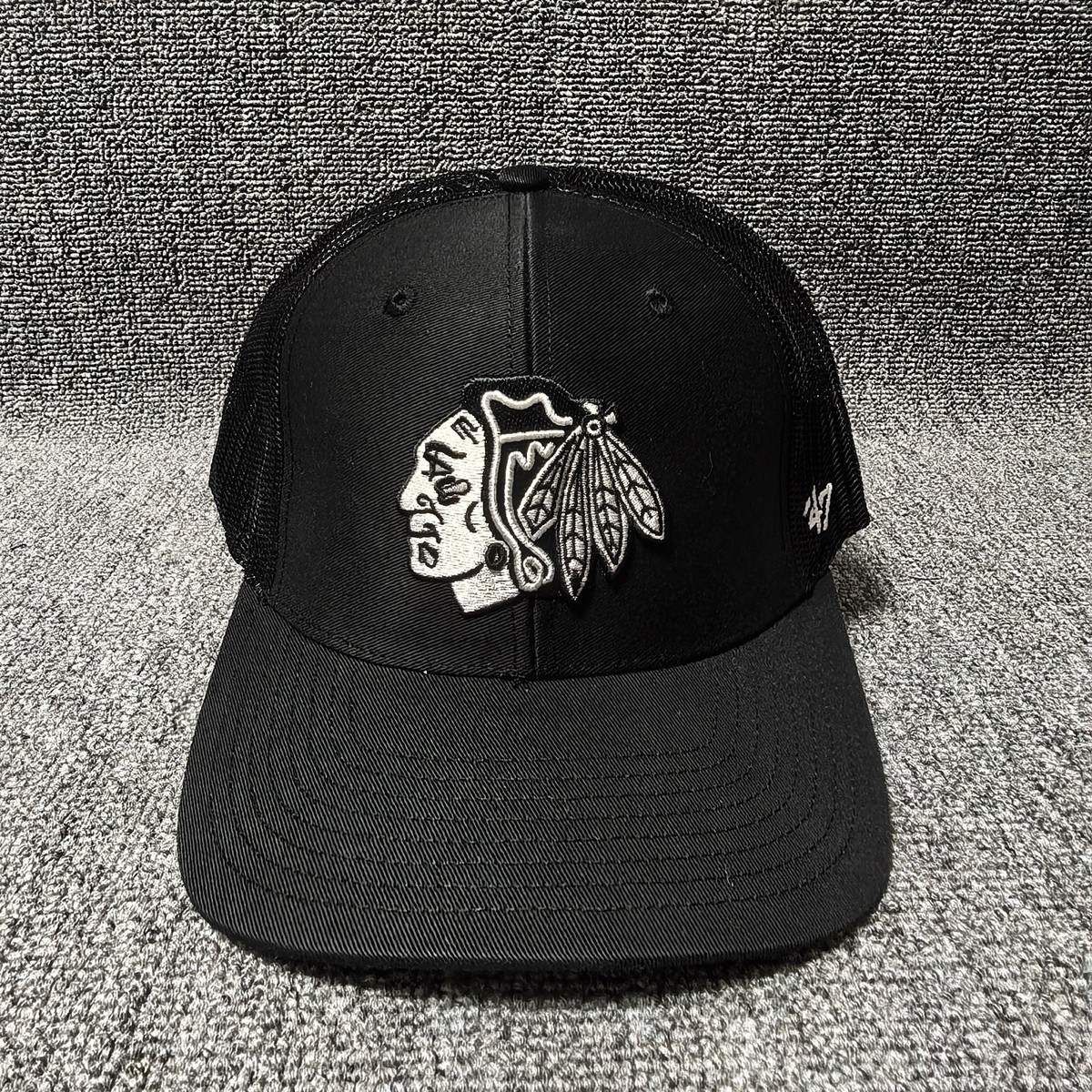 '47 Brand Chicago Blackhawks NHL Black Trucker Hat Snapback Cap Adjustable