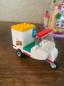 LEGO 41311 Heartlake Pizzeria Friends Set Complete EC Pizza Pie Restaurant NICE!