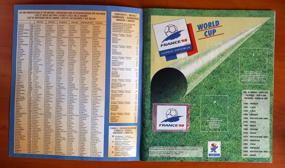 Album Panini France 98. Incomplet (360/561) édition Belgique + bon de commande. - Photo 3/4