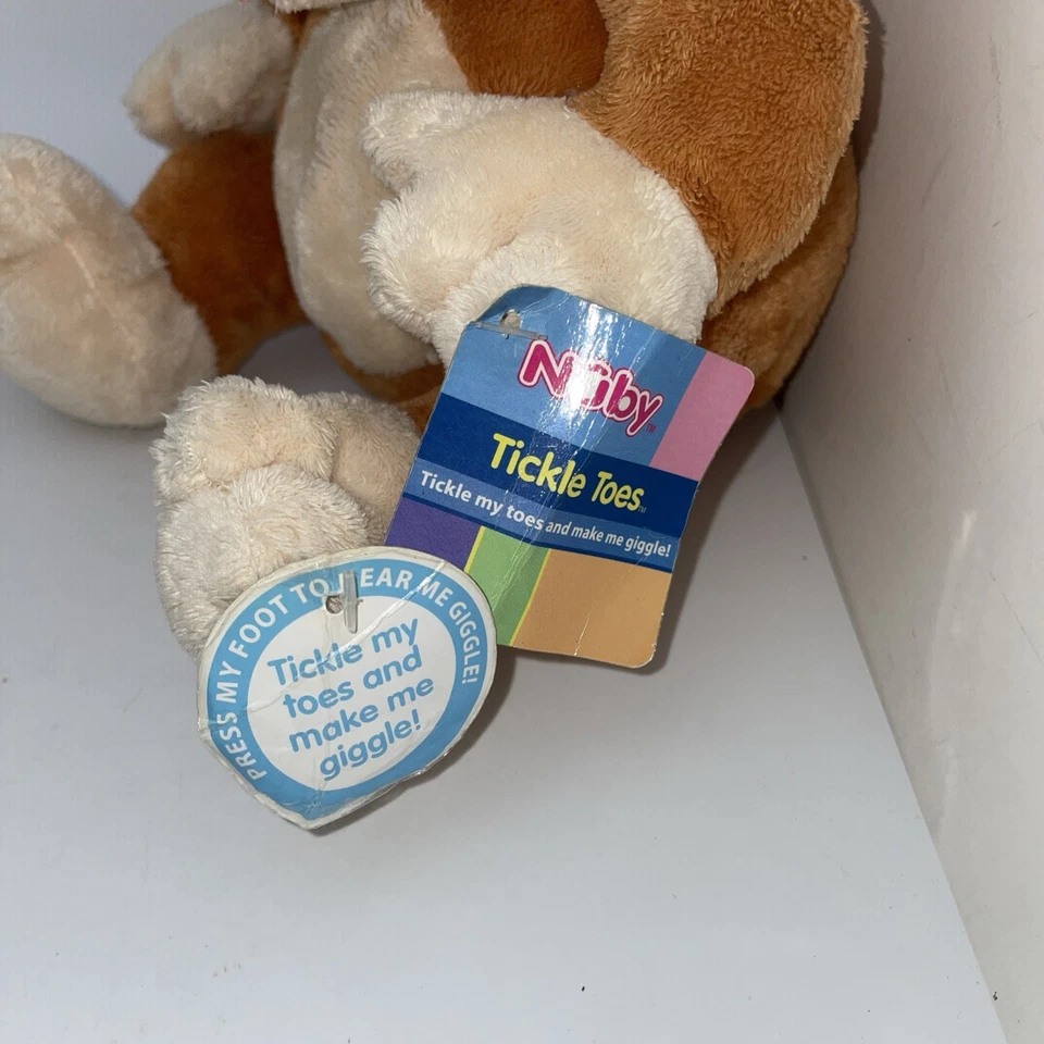 Nuby Tickle Toes Plush Pal Monkey tan brown cream Giggle sound Laughing HAPPY - Image 3 of 4