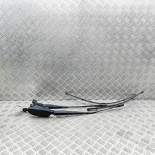 Braccetti tergicristallo anteriori MERCEDES-BENZ GLA H247 A2478204800 RHD 2020 33139258