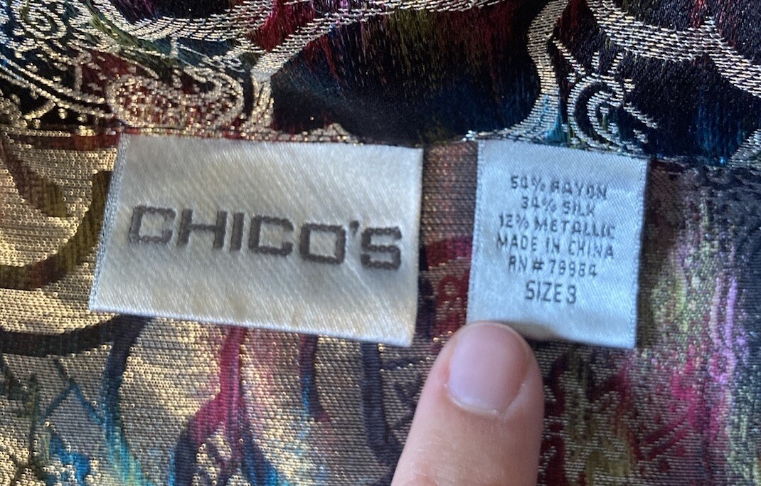 Chico’s Women’s Button Front Silk Patterned Top S… - image 3