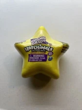 HATCHIMALS COLLEGGTIBLES COSMIC CANDY MYSTERY Yellow SURPRISE STAR.