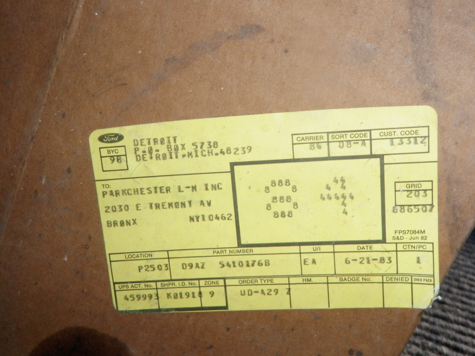 NOS 1987 1988 1989 1990 1991 COUNTRY SQUIRE LTD CROWN VIC Rocker Panel