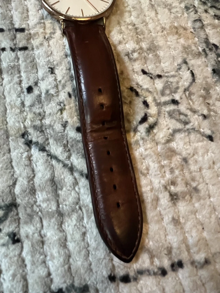 Reloj para hombre Daniel Wellington esfera blanca cara caja oro rosa - 40 mm Foto 4 de 4