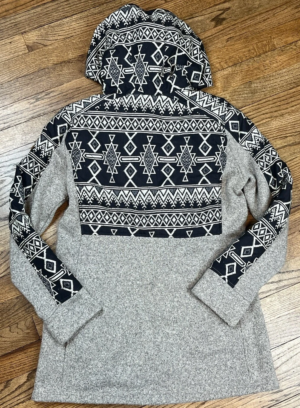 burton embry fleece hooded aztec jacket