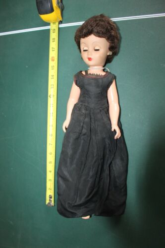 VTG 50's 14R AE Doll, Revlon Clone Green Eyes Pearl Necklace Earings Dress TLC - Picture 1 of 11