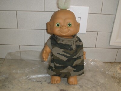 VINTAGE ACE NOVELTY TROLL 10''  (T19)