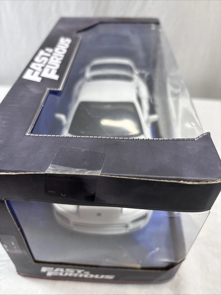 Fast & Furious 1:18 Diecast Vehicle: White Toyota Supra Rare MIB Brian’s Supra - Image 4 of 4