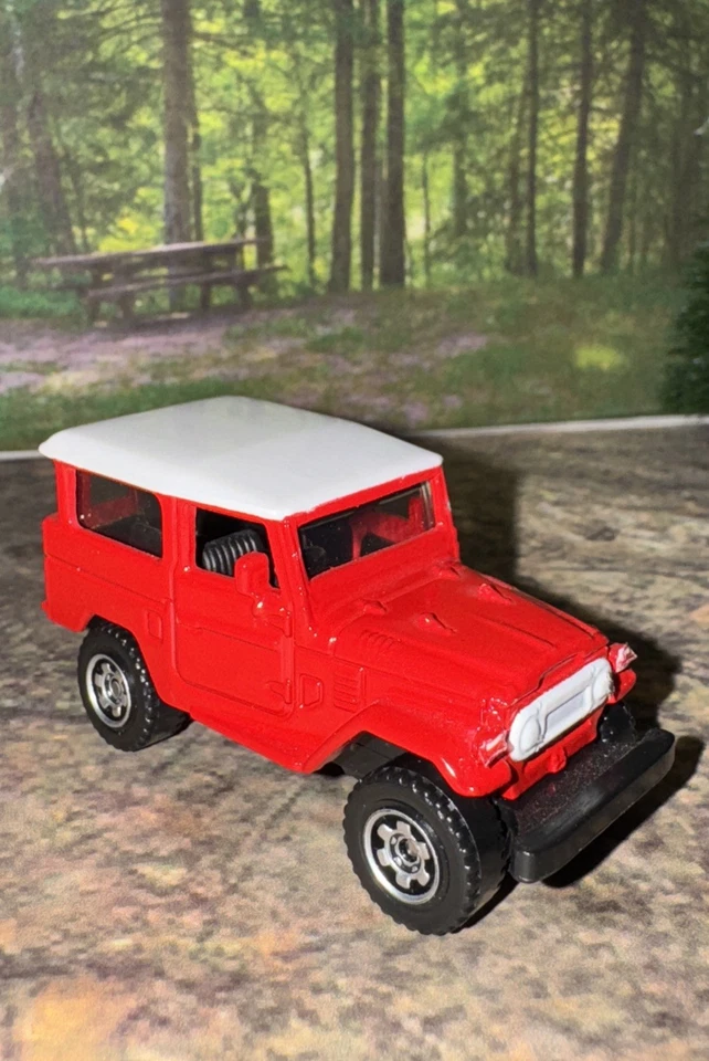 火柴盒 丰田 Land CRUISER FJ40 红色礼品包 特别版 全新 1: 64 压铸 — 第 4/4 张图片