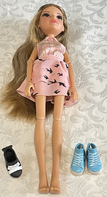 Project Mc2 Adrienne's Volcano Experiment Doll