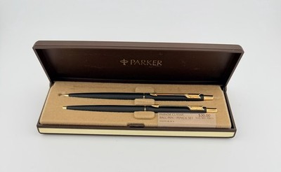 Vintage 84 Parker Classic Matte Black/Gold Trim Ball Pen & Mechanical Pencil Set