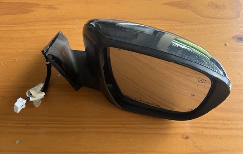 14-16 Nissan Rogue POWER HEAT Right PASSENGER Side Mirror w Turn & Camera OEM - Picture 7 of 12