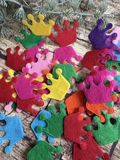 50 Kronen Krone bunt Streuteile Filzkronen Scrapbooking Basteln K65