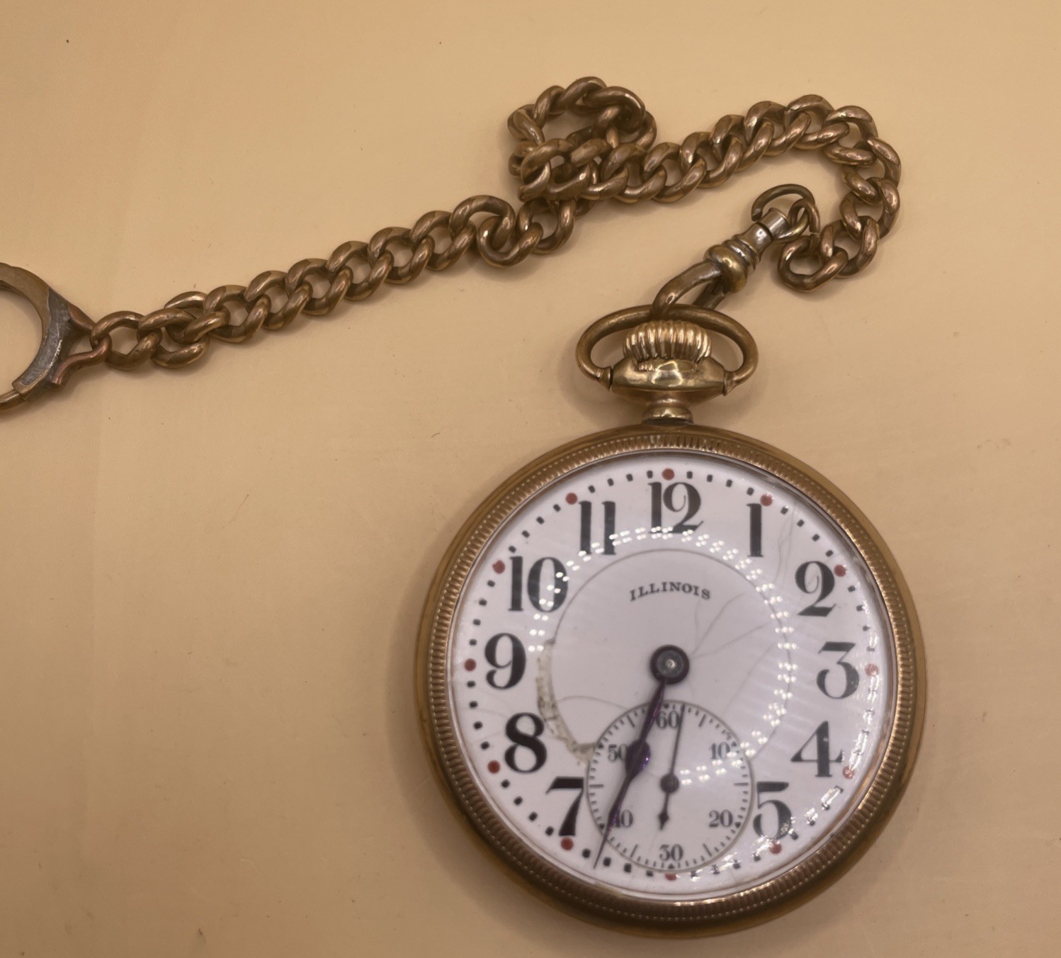 Illinois Watch Co. 4456093 19 Jewel Pocket Watch With Chain. Functional.