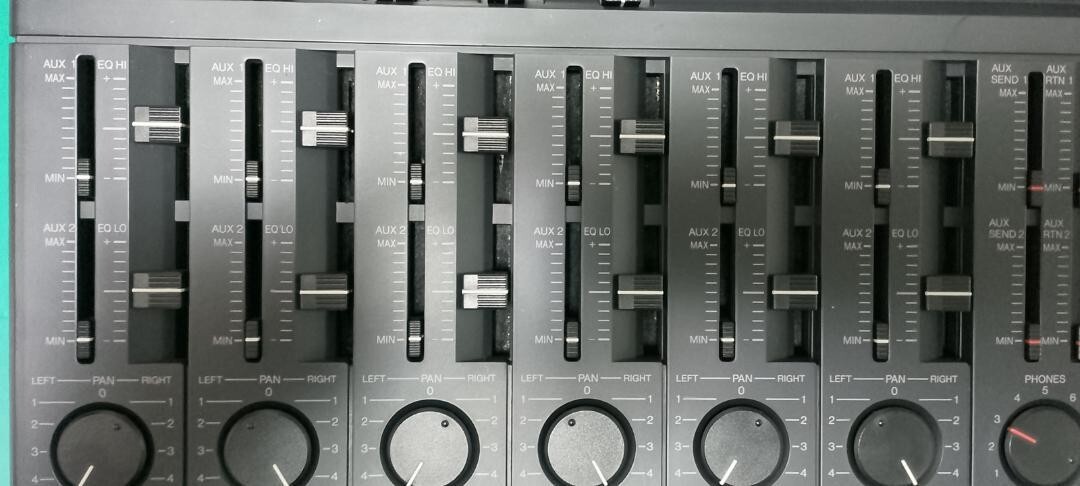 YAMAHA CMXIII マルチトラックカセットレコーダー 希少 MTR Yamaha CMXIII Multi track Cassette Recorder / Mixer Used Tested w